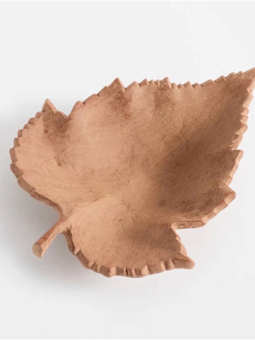 Pottery Barn Terracotta Fall Leaf Bowl Leaves Harvest LARGE 2025 NEW IN BOX - Picture 5 of 7